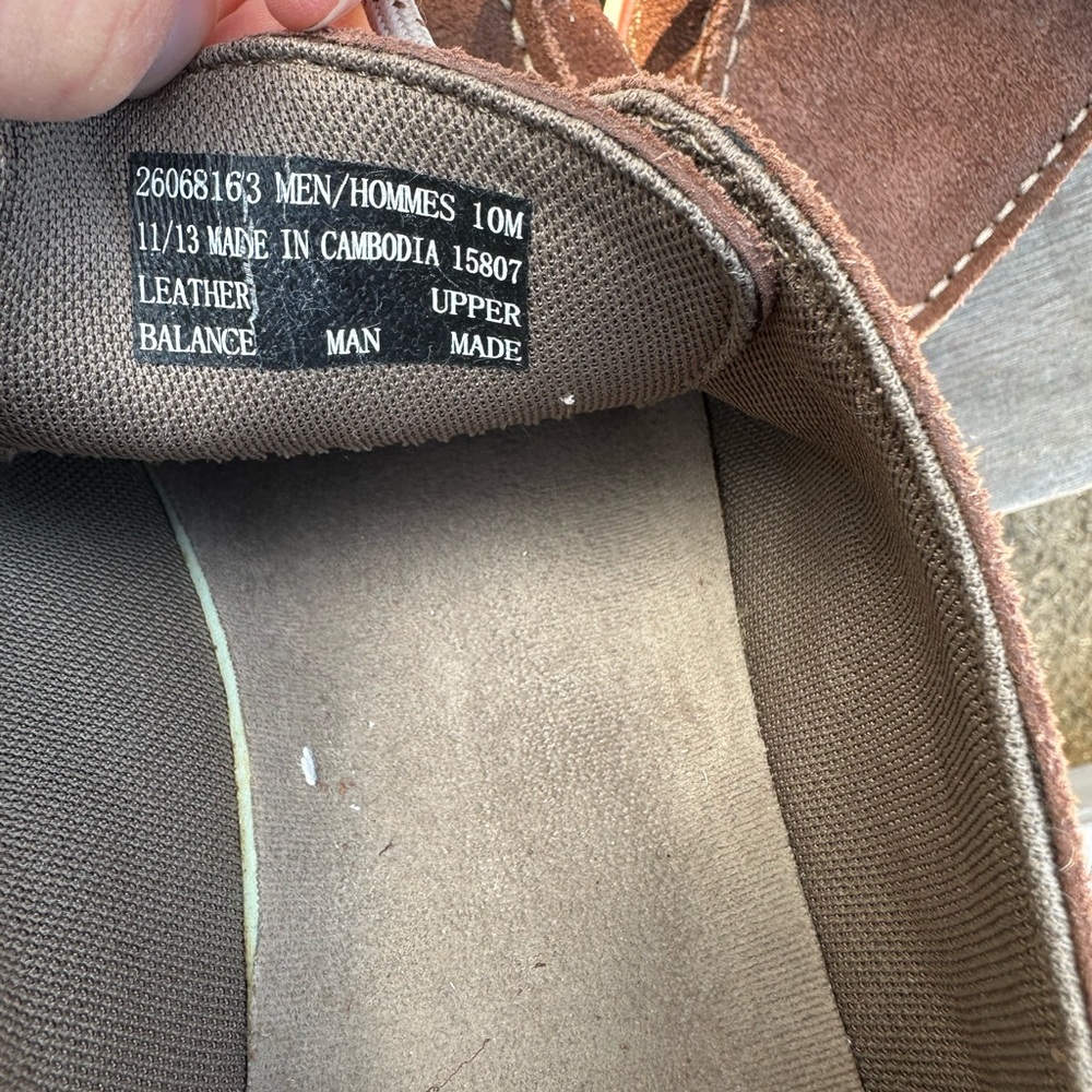 Clark’s suede loafers brown good condition - Picture 3 of 7
